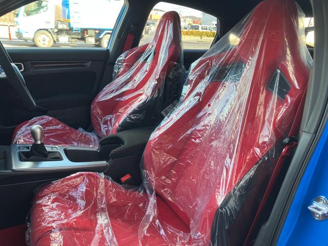 シビック タイプＲ　登録済未使用車　レーシングブルーパール　ＬＥＤヘッドライト　１９インチＡＷ　６速ＭＴ　ホンダセンシング　ＣＯＮＮＥＣＴディスプレー　バックモニター　ＥＴＣ２．０　レーダークルーズ　ＨｏｎｄａＬｏｇＲ（43枚目）