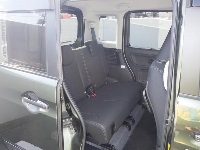 スペーシアギア ギア　ＨＹＢＲＩＤ　ＸＺターボ　３型　全方位ナビ　マット　９インチナビ　全方位カメラ対応　フロアマット（ジュータン）　スリムサーキュレーター　ロールサンシェード　ステアリングスイッチ　ＡＣＣ　パドルシフト　ドアバイザー　ドアハンドルプロテクター　ＬＥＤ（46枚目）