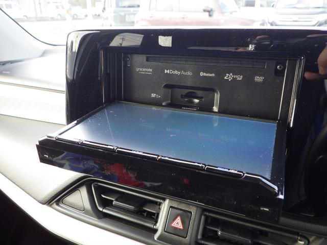 スイフト １．２ＸＧ　８インチナビ　ドライブレコーダー　ＥＴＣ　ＡＣＣ　デュアルセンサーブレーキサポートＩＩ　オートライト　プッシュスタート　シートヒーター　スズキセーフティーサポート　衝突被害軽減システム　横滑り防止機能　パーキングセンサー（前後）　Ｂｌｕｅｔｏｏｔｈ（10枚目）