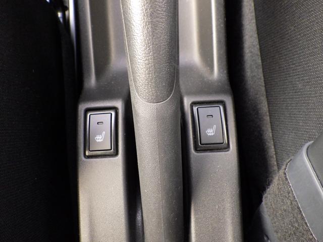 スイフト １．２ＸＧ　８インチナビ　ドライブレコーダー　ＥＴＣ　ＡＣＣ　デュアルセンサーブレーキサポートＩＩ　オートライト　プッシュスタート　シートヒーター　スズキセーフティーサポート　衝突被害軽減システム　横滑り防止機能　パーキングセンサー（前後）　Ｂｌｕｅｔｏｏｔｈ（23枚目）