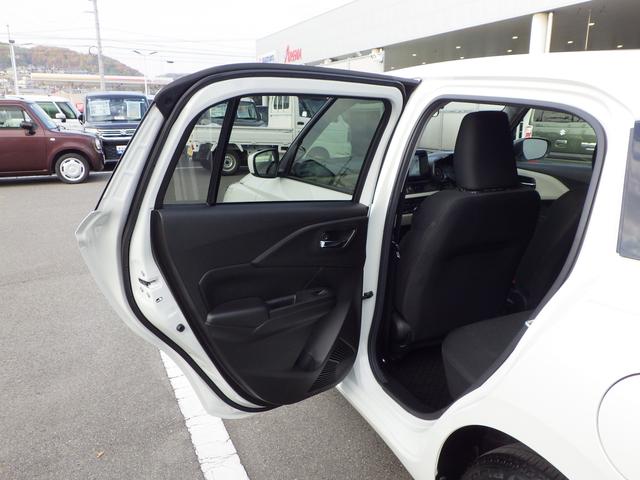 スイフト １．２ＸＧ　８インチナビ　ドライブレコーダー　ＥＴＣ　ＡＣＣ　デュアルセンサーブレーキサポートＩＩ　オートライト　プッシュスタート　シートヒーター　スズキセーフティーサポート　衝突被害軽減システム　横滑り防止機能　パーキングセンサー（前後）　Ｂｌｕｅｔｏｏｔｈ（35枚目）