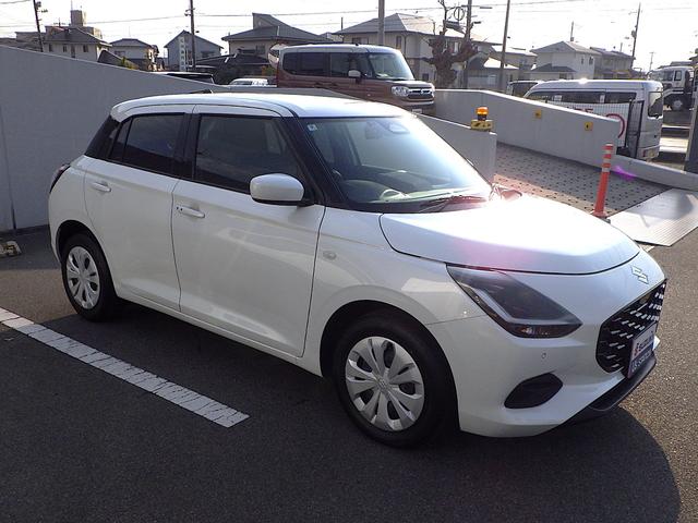 スイフト １．２ＸＧ　８インチナビ　ドライブレコーダー　ＥＴＣ　ＡＣＣ　デュアルセンサーブレーキサポートＩＩ　オートライト　プッシュスタート　シートヒーター　スズキセーフティーサポート　衝突被害軽減システム　横滑り防止機能　パーキングセンサー（前後）　Ｂｌｕｅｔｏｏｔｈ（47枚目）