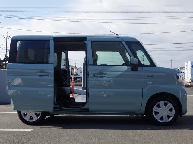 スペーシア ＨＹＢＲＩＤ　Ｇ　９インチナビ　マット　両側手動スライドドア　全方位カメラ　ＬＥＤ　オートライト　ハイビームアシスト　ＤＳＢＳＩＩ　パーキングセンサー（フロント・リヤ）　ステアリングスイッチ　プッシュスタート式エンジン　キーレス　スズキコネクト（22枚目）