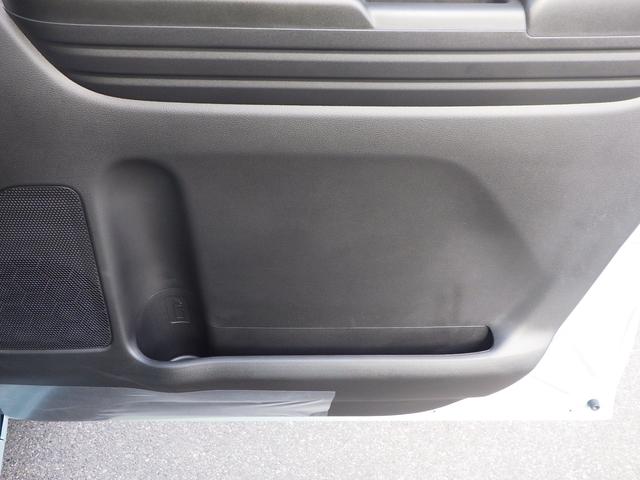 スペーシア ＨＹＢＲＩＤ　Ｇ　９インチナビ　マット　両側手動スライドドア　全方位カメラ　ＬＥＤ　オートライト　ハイビームアシスト　ＤＳＢＳＩＩ　パーキングセンサー（フロント・リヤ）　ステアリングスイッチ　プッシュスタート式エンジン　キーレス　スズキコネクト（41枚目）