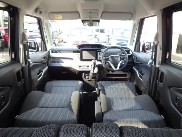 �t�����g�V�[�g�̔w��������v��������|���΍L�X�Ƃ����Ԓ����X�^�C���ɕϐg�������܂��I