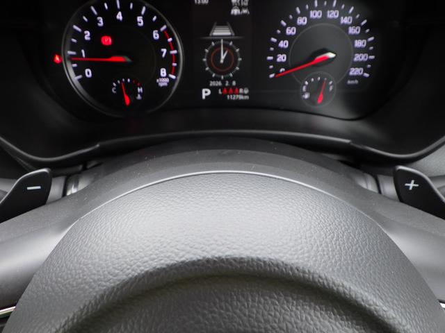 スイフト HYBRID MZ 9インチナビ 全方位モニター マット 電子パーキング・シートヒーター(運転席・助手席)・ブラインドスポットモニター・USB充電ソケット・アクセサリーソケット・ステアリングオーディオスイッチ・パドルシフト・ドライバーモニタリングシステム(10枚目)