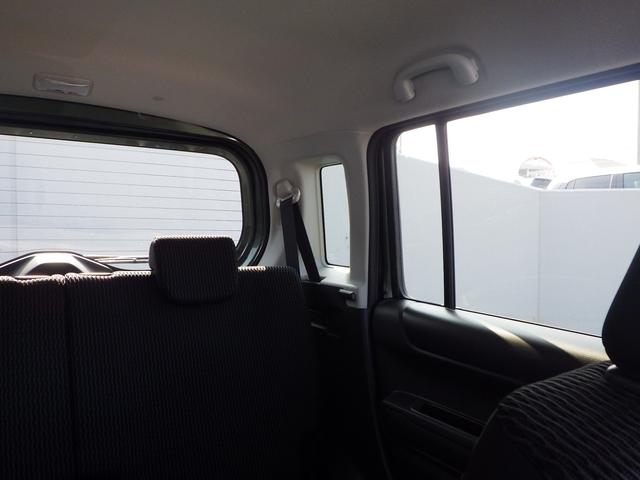 ハスラー ＨＹＢＲＩＤ　Ｘ　３型　オーディオレス　リヤセンサー　ＬＥＤヘッドライト・オートライト・ＡＣＣ・プッシュスタート式エンジン・シートヒーター（運転席・助手席）・ＵＳＢ電源ソケット・パーソナルテーブル（21枚目）