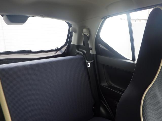 �^�]�Ȃ��猩���Â炢�ӏ������Ȃ��A�o�b�N���鎞�����S���Ă���������݌v�ł��B