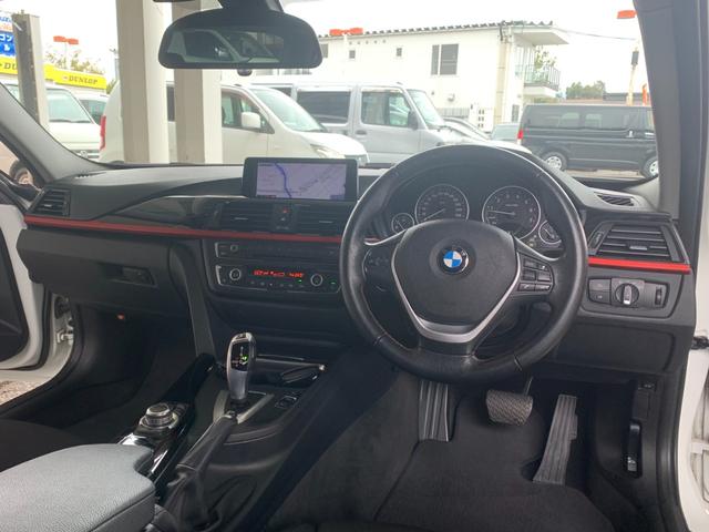 3シリーズ 320i 純正ナビ TV ミラー一体型ETC バックカメラ Bluetooth パワーシート シートポジションメモリー 禁煙車(2枚目)