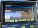 ロイヤルサルーンG HDDナビ!サンルーフ!HIDヘッドライト!全席パワーシート!Bluetoothオーディオ!フロントフォグ!デュアルエアコン!純正17インチAW!車高調!プッシュスタート!電動リヤシェード!(45枚目)