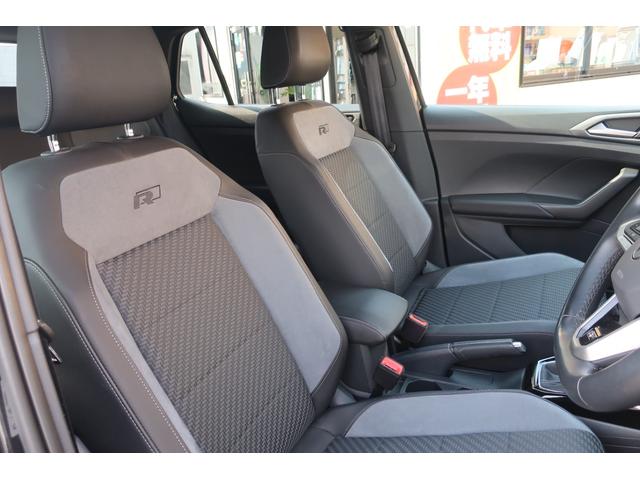Ｔ－クロス ＴＳＩ　Ｒライン　純正ナビ　フルセグＴＶ　ＴＶキット　Ｂカメラ　全後方ドライブレコーダー　ブラインドスポットモニター　アダクティブクルーズコントロール　レーンキープ　プリクラッシュ　スマートキー２個（14枚目）