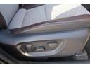 ハイブリッドＺ　ワンオーナー／禁煙車／記録簿／Ｔコネクトナビ・ＢＴ・ＵＳＢ／パノラミックビュー／衝突被害軽減／障害物センサー／ＨＵＤ／ＲＣＴＡ／シート・ハンドルヒーター／パワーシート／ＥＴＣ／ＬＥＤ／スマートキ－（18枚目）