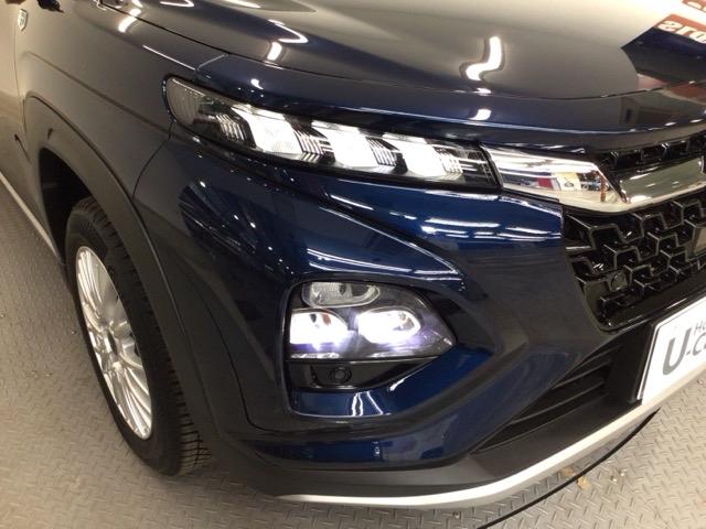 フロンクス ベースグレード　ＬＥＤ・フルセグ・メモリナビ・バックカメラ・社外ＡＷ・シートヒーター・ＥＴＣ　パーキングセンサー　デュアルセンサーブレーキサポート　ＬＥＤライト　アイドリングストップ　スマートキー　４ＷＤ　全周囲（2枚目）