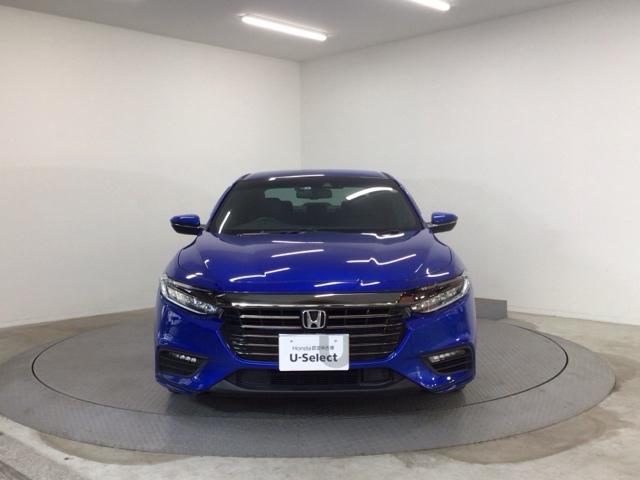 車が大好きなスタッフが心をこめて接客いたします。お客様一人一人のお車に対する思いや気持ちをうかがい、充実した時間が過ごせるよう努めます。