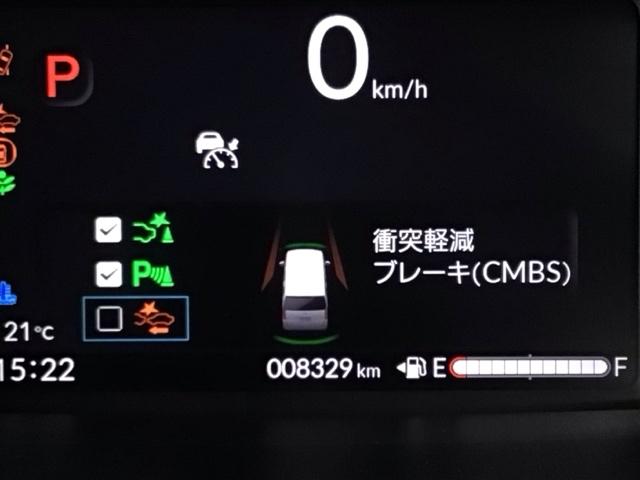 Ｎ－ＢＯＸ ベースグレード　デモカーＵＰ・ＬＥＤ・フルセグ・ホンダＣＯＮＮＥＣＴ・シートヒーター・ＥＴＣ　衝突軽減システム　スマートキ－　カーテンエアバック　イモビライザー　ＥＣＯモード　横滑り防止　オートクルーズ　キーフリー（7枚目）