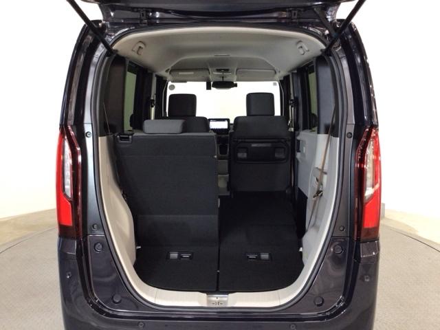 Ｎ－ＢＯＸ ベースグレード　デモカーＵＰ・ＬＥＤ・フルセグ・ホンダＣＯＮＮＥＣＴ・シートヒーター・ＥＴＣ　衝突軽減システム　スマートキ－　カーテンエアバック　イモビライザー　ＥＣＯモード　横滑り防止　オートクルーズ　キーフリー（13枚目）