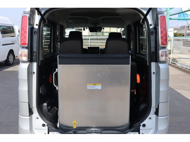 スペーシア ハイブリッド　Ｘ　車いすスロープ車　アイドリングストップ、左電動スライドドア、ナビ・テレビ（フルセグ）・バックカメラ、ドライブレコーダー（前後）、ＥＴＣ、オートエアコン、シートヒーター（運転席）、ＬＥＤライト、車いす用ウィンチ（3枚目）