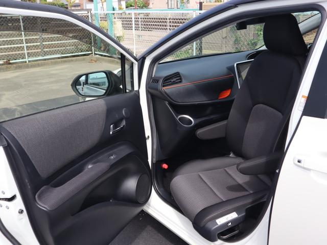 シエンタ Ｇ　車いすスロープ車　タイプ３助手席回転チルトシート付き　ＡＢＳ　運転席・助手席エアバッグ　スマートキー・プッシュＳ　衝突被害軽減Ｂ　アイドルストップ　　左右電動スライドドア　ナビ・ＴＶ（フルセグ）・パノラミックビューモニター　ＥＴＣ　ドラレコ　ＬＥＤライト（18枚目）