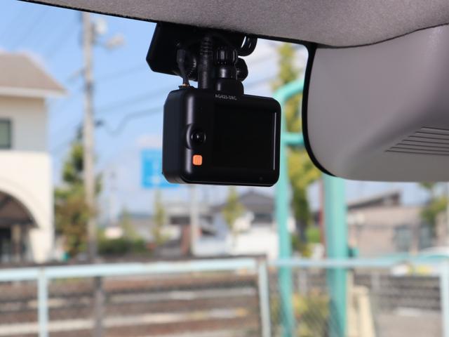 Ｎ－ＢＯＸ 車いすスロープ車ホンダセンシング　福祉装置整備　定期点検整備　左電動スライドドア、ナビ・フルセグＴＶ・バックカメラ、前後ソナー、電動パーキングブレーキ、ＥＴＣ、前後ドラレコ、ウインチ用リモコン、車載用介助型車いす（マツナガ社製）、フローリングチェアマット（29枚目）