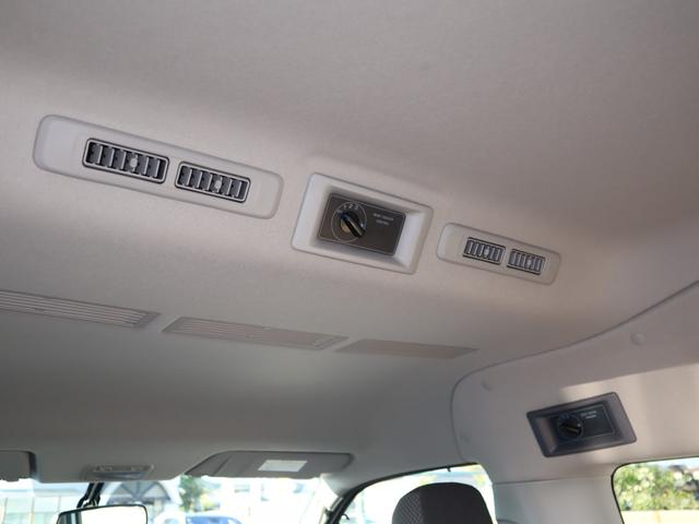 NV350キャラバンバン 車いすリフト車 車いす2台仕様ストレッチャー固定装置付き ABS、運転席・助手席エアバッグ、キーレス、衝突被害軽減ブレーキ、アラウンドビューモニター(ルームミラー内)、リヤクーラー、リヤヒーター、ストレッチャー固定装置、プライバシーガラス(15枚目)