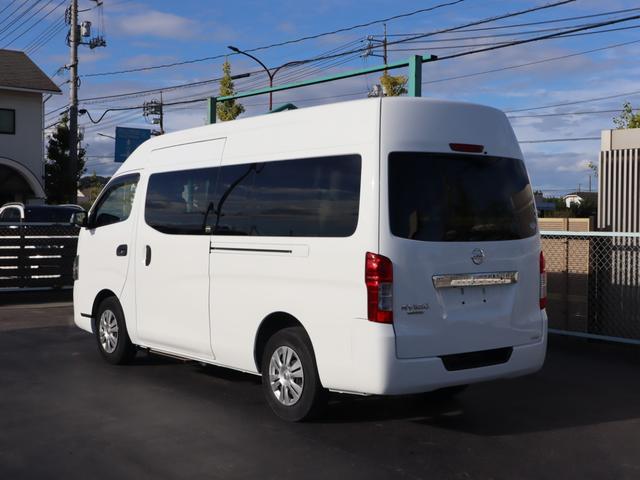 NV350キャラバンバン 車いすリフト車 車いす2台仕様ストレッチャー固定装置付き ABS、運転席・助手席エアバッグ、キーレス、衝突被害軽減ブレーキ、アラウンドビューモニター(ルームミラー内)、リヤクーラー、リヤヒーター、ストレッチャー固定装置、プライバシーガラス(25枚目)