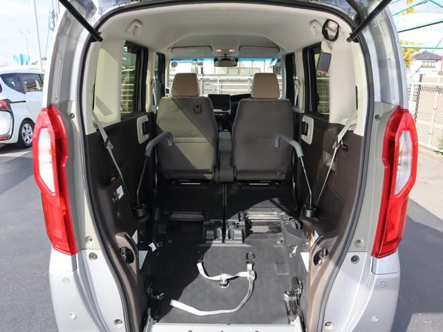 Ｎ－ＢＯＸ Ｌ・スロープ　車いす用ウィンチ　左右電動スライドドア　衝突被害軽減ブレーキ　ナビ　フルセグＴＶ　ックカメラ　ソナー　アダプティブクルーズコントロール　電動パーキングブレーキ（オートブレーキホールド機能付き）（6枚目）