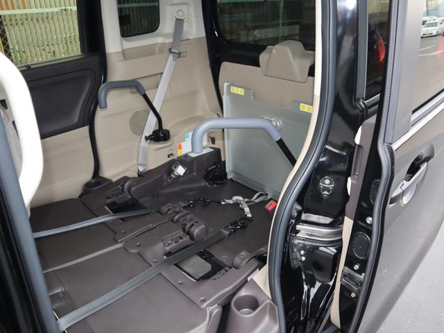 Ｎ－ＢＯＸ Ｇ　車いすスロープ車　Ｌターボ　左右電動スライドドア、ナビ・テレビ・バックカメラ、アダプティブクルーズコントロール、オートエアコン、シートヒーター、ＥＴＣ、ドライブレコーダー、ＬＥＤライト、アルミホイール、車いす用ウィンチリモコン（10枚目）