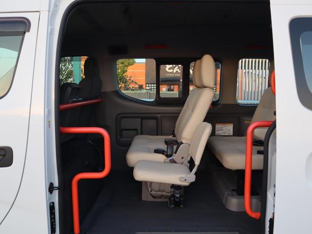 ＮＶ３５０キャラバンバン 車いすリフト車　車いす１＋１名仕様　車いすリフト車　車いす１＋１名仕様　ＡＢＳ　運転席・助手席エアバッグ　キーレス　衝突被害軽減ブレーキ　ＣＤ，アラウンドビューモニター（ルームミラー内）　リヤクーラー　リヤヒーター（9枚目）