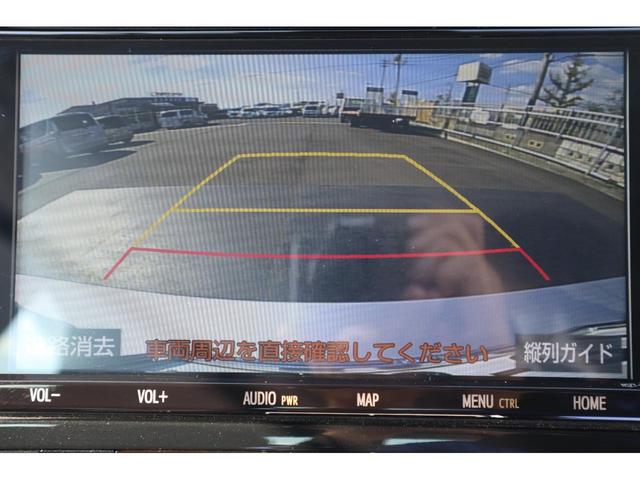 プリウス Ａ　助手席回転チルトシート車　定期点検整備　納車点検整備　助手席回転チルトシート車　ＡＢＳ　プッシュスタート　衝突被害軽減ブレーキ　ナビ・テレビ　バックカメラ　ソナー　クルーズコントロール　パーキングアシスト　オートエアコン　ＥＴＣ　ドライブレコーダー（12枚目）