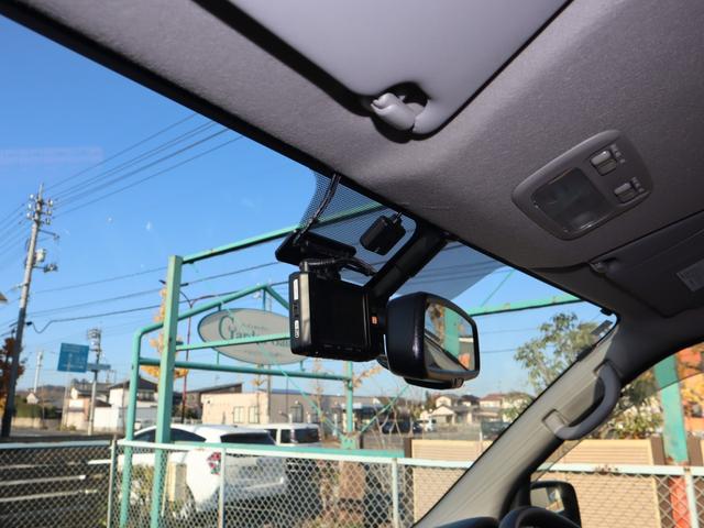 �O���h���C�u���R�[�_�[�ł��B