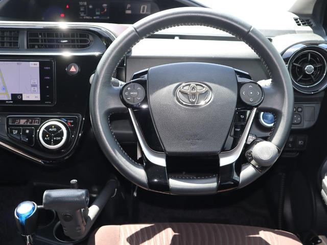 アクア Ｇ　フレンドマチック車　タイプ２　定期点検整備　納車点検整備　フレンドマチック車　タイプ２　専用軽減パワステ　手動運転装置　旋回ノブ　リモコン式専用運転席パワーシート　運転席シートバック中折れ用ストラップ　助手席前倒しストラップ　バックドア用ストラップ（4枚目）