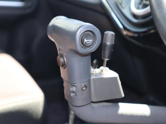 アクア Ｇ　フレンドマチック車　タイプ２　定期点検整備　納車点検整備　フレンドマチック車　タイプ２　専用軽減パワステ　手動運転装置　旋回ノブ　リモコン式専用運転席パワーシート　運転席シートバック中折れ用ストラップ　助手席前倒しストラップ　バックドア用ストラップ（6枚目）