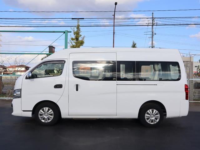 ＮＶ３５０キャラバンバン 車いすリフト車　車いす２台仕様　車いすリフト車　車いす２台仕様　衝突被害軽減ブレーキ、アラウンドビューモニター（ルームミラー内）、リヤクーラー、リヤヒーター、出てくる手すり（前後）（22枚目）