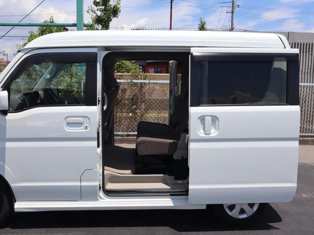 NV100クリッパーリオ 車いすスロープ車 左右分割式リヤシート付き 車いすスロープ車 左右分割式リヤシート付き ABS インテリキー&プッシュスタート 衝突被害軽減ブレーキ、ナビ・バックカメラ リヤヒーター ウィンチ用リモコン 車いすスペース用フロアマット(18枚目)