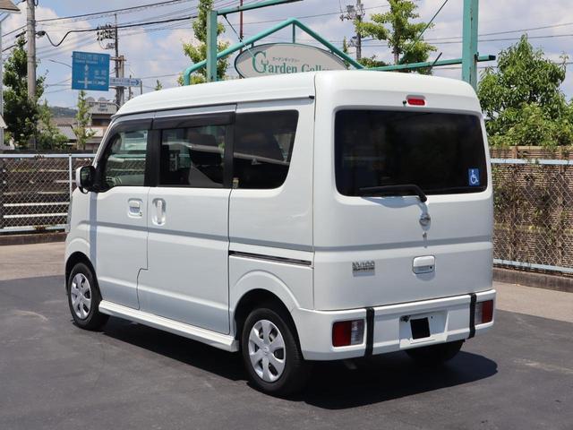 NV100クリッパーリオ 車いすスロープ車 左右分割式リヤシート付き 車いすスロープ車 左右分割式リヤシート付き ABS インテリキー&プッシュスタート 衝突被害軽減ブレーキ、ナビ・バックカメラ リヤヒーター ウィンチ用リモコン 車いすスペース用フロアマット(27枚目)