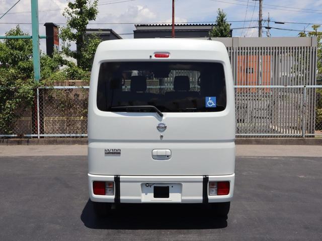 NV100クリッパーリオ 車いすスロープ車 左右分割式リヤシート付き 車いすスロープ車 左右分割式リヤシート付き ABS インテリキー&プッシュスタート 衝突被害軽減ブレーキ、ナビ・バックカメラ リヤヒーター ウィンチ用リモコン 車いすスペース用フロアマット(28枚目)