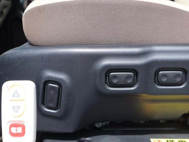 スペイド Ｆ助手席リフトアップシート車　車いす電動収納装置付き　助手席リフトアップシート車　車いす電動収納装置付き　シート用リモコン　衝突被害軽減ブレーキ　アイドリングストップ　左電動スライドドア　ナビ・テレビ　バックカメラ　ＥＴＣ（4枚目）