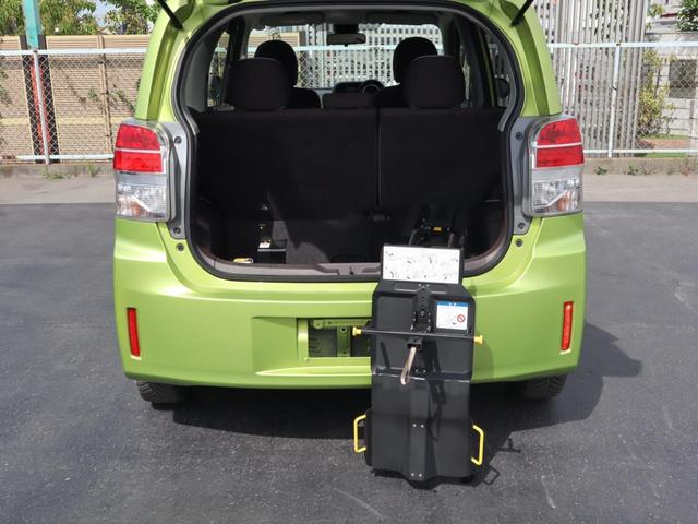 スペイド Ｆ助手席リフトアップシート車　車いす電動収納装置付き　助手席リフトアップシート車　車いす電動収納装置付き　シート用リモコン　衝突被害軽減ブレーキ　アイドリングストップ　左電動スライドドア　ナビ・テレビ　バックカメラ　ＥＴＣ（12枚目）