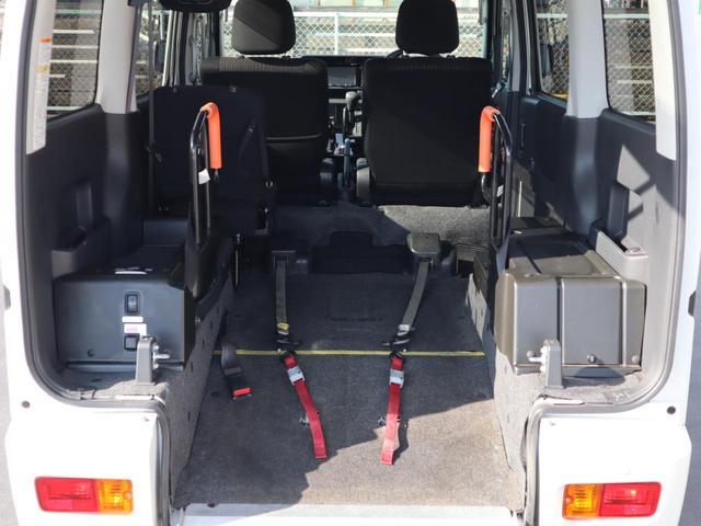 �O�����E�B���`�x���g�ɂȂ��Ă��܂��B�Ԃ�������������グ�Ă���܂��B