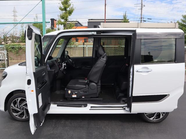 タント カスタムＲＳスタイルセレクション　ウェルカムシートリフト車　ウェルカムシートリフト車　左右電動スライドドア（左右ウェルカムオープン機能）　パノラマモニター　シートヒーター　アダプティブクルーズコントロール　ＥＴＣ　ドライブレコーダー　シート用リモコン（12枚目）