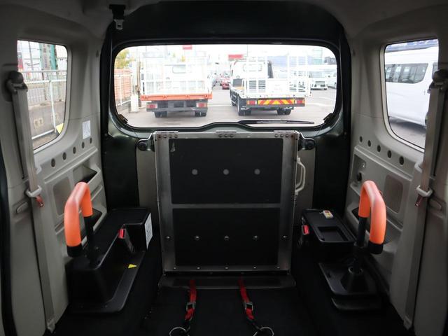 スロープ板を収納した状態です。