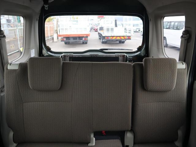 リヤシートです。