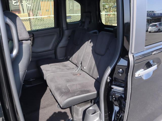 Ｎ－ＢＯＸカスタム カスタム　Ｌ　　車いすスロープ車　４ＷＤ　スロープ　車いす用ウィンチ　衝突被害軽減ブレーキ　左右パワースライドドア　ナビ・フルセグＴＶバックカメラ　ソナー　アダプティブクルーズコントロール　シートヒーター　ＥＴＣ　ドライブレコーダー（前後）（11枚目）
