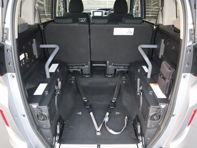 フリード＋ Ｇ車いすスロープ車　車いすスロープ車　車いす用ウィンチ　衝突被害軽減ブレーキ　左右電動スライドドア　ナビ・バックカメラ　ソナー（前後）　アダプティブクルーズコントロール　オートエアコン　ＥＴＣ　ドライブレコーダー（6枚目）