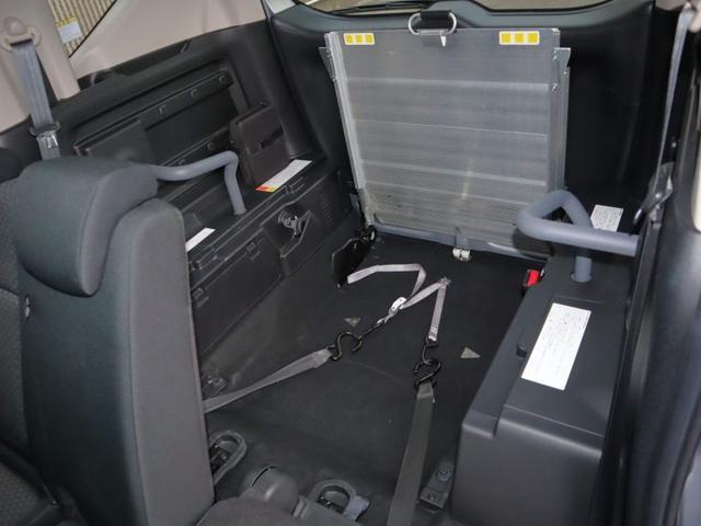 フリード＋ Ｇ車いすスロープ車　車いすスロープ車　車いす用ウィンチ　衝突被害軽減ブレーキ　左右電動スライドドア　ナビ・バックカメラ　ソナー（前後）　アダプティブクルーズコントロール　オートエアコン　ＥＴＣ　ドライブレコーダー（9枚目）