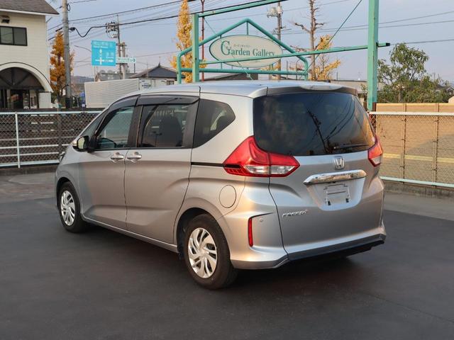 フリード＋ Ｇ車いすスロープ車　車いすスロープ車　車いす用ウィンチ　衝突被害軽減ブレーキ　左右電動スライドドア　ナビ・バックカメラ　ソナー（前後）　アダプティブクルーズコントロール　オートエアコン　ＥＴＣ　ドライブレコーダー（28枚目）