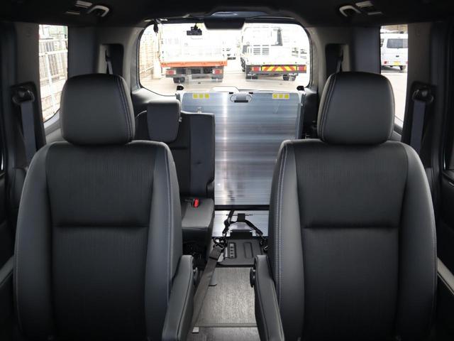 ステップワゴン スパーダ　車いすスロープ車　３列目乗車タイプ　車いすスロープ車　３列目乗車タイプ　衝突被害軽減　左右電動スライドドア　ナビ・テレビ（フルセグ）　バックカメラ　アダプティブクルーズコントロール　電動パーキングブレーキ　ブラインドスポットモニター（12枚目）