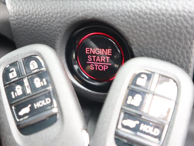 ステップワゴン スパーダ　車いすスロープ車　３列目乗車タイプ　車いすスロープ車　３列目乗車タイプ　衝突被害軽減　左右電動スライドドア　ナビ・テレビ（フルセグ）　バックカメラ　アダプティブクルーズコントロール　電動パーキングブレーキ　ブラインドスポットモニター（22枚目）