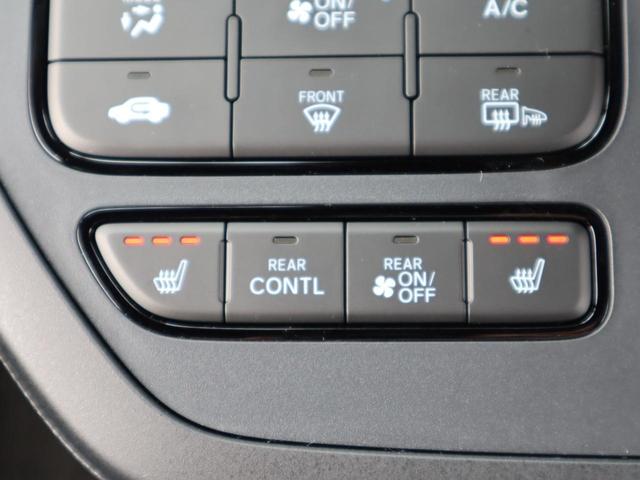 ステップワゴン スパーダ　車いすスロープ車　３列目乗車タイプ　車いすスロープ車　３列目乗車タイプ　衝突被害軽減　左右電動スライドドア　ナビ・テレビ（フルセグ）　バックカメラ　アダプティブクルーズコントロール　電動パーキングブレーキ　ブラインドスポットモニター（27枚目）