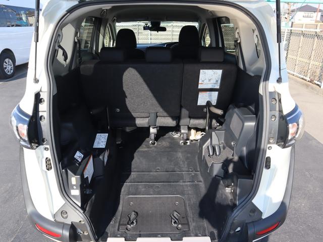 シエンタ Ｇ　車いすスロープ車　タイプ１　左右電動スライドドア、ナビ・テレビ（フルセグ）・パノラミックビューモニター、ＥＴＣ、ドラレコ（前後）、シートヒーター（フロント席左右）、ステアリングヒーター（5枚目）